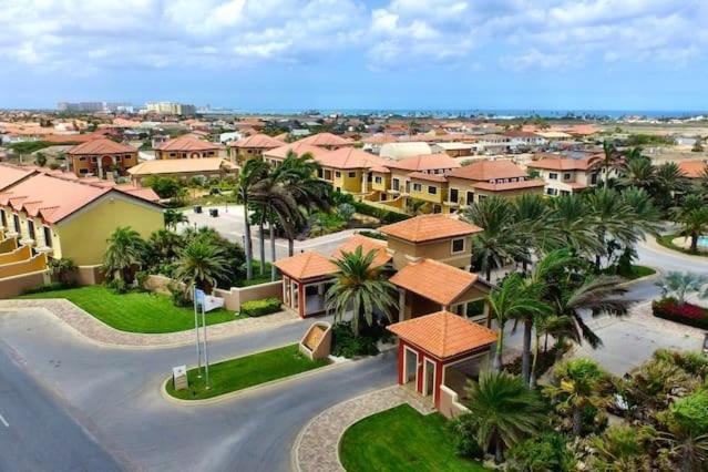 Special House In Gold Coast With Private Jacuzzi Villa Палм Бийч Екстериор снимка