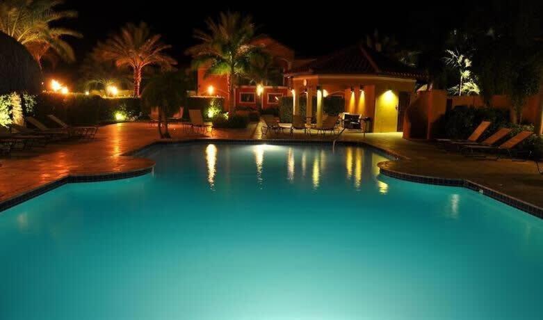 Special House In Gold Coast With Private Jacuzzi Villa Палм Бийч Екстериор снимка